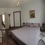 юлия делукс Ii Apartment
