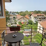 юлия делукс Ii Apartment Velingrad