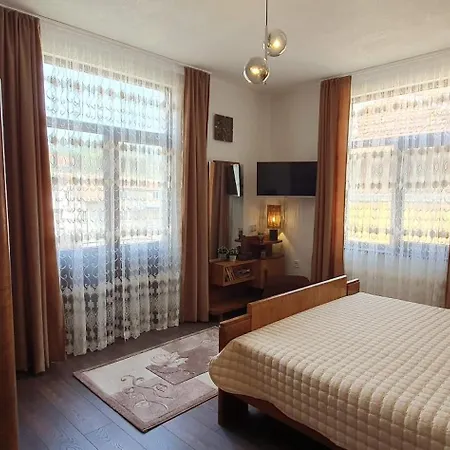 юлия делукс Ii Apartment Velingrad