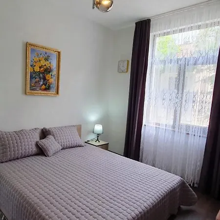 юлия делукс Ii *