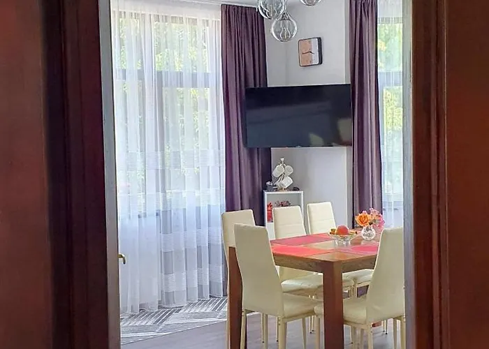 юлия делукс Ii Apartment