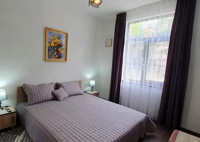 юлия делукс Ii *